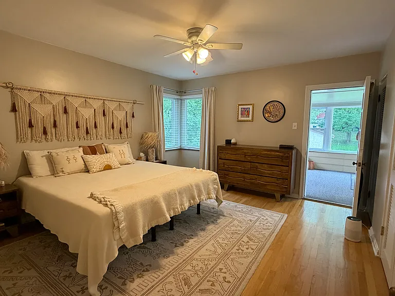 Master bedroom