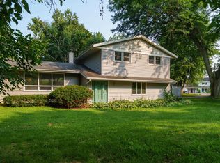 5617 Winnequah ROAD, Monona, WI 53716