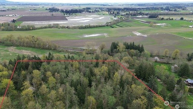 3rd image of 17584 Allen Road