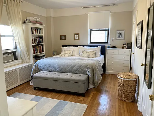 Rented by Rita S Citrin, LREB | media 30