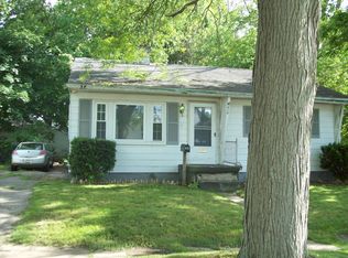 810 Barnes St, Albion, MI 49224