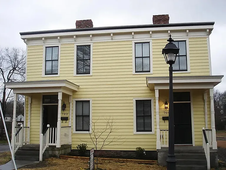 702 Grove Ave #702 — Photo 3