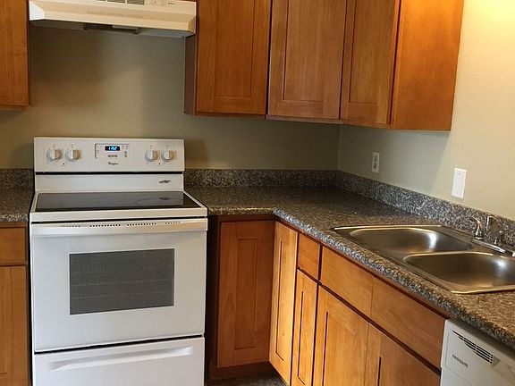 5th image of 4002 S Puget Sound Ave APT A