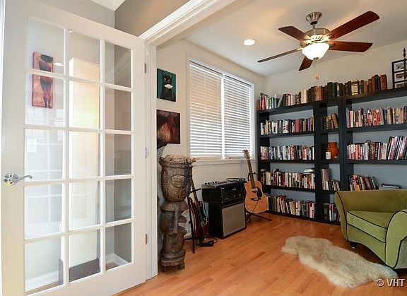 5th image of 1446 N North Park St #5R