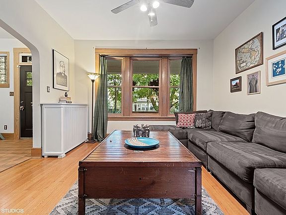 5th image of 6628 N Newgard Ave
