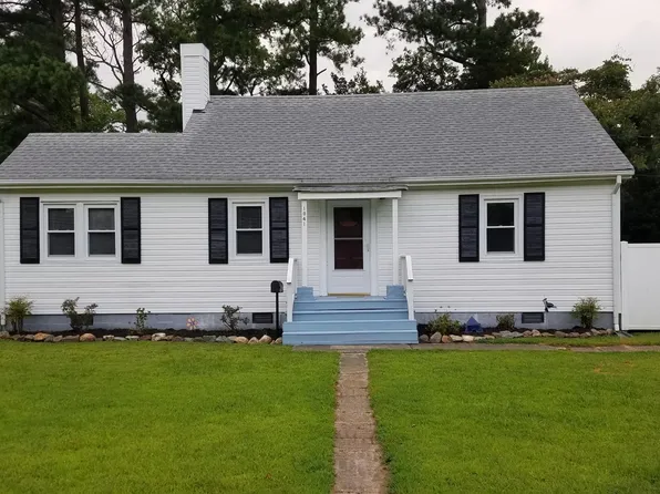 1041 Ontario Ave, Chesapeake, VA 23325