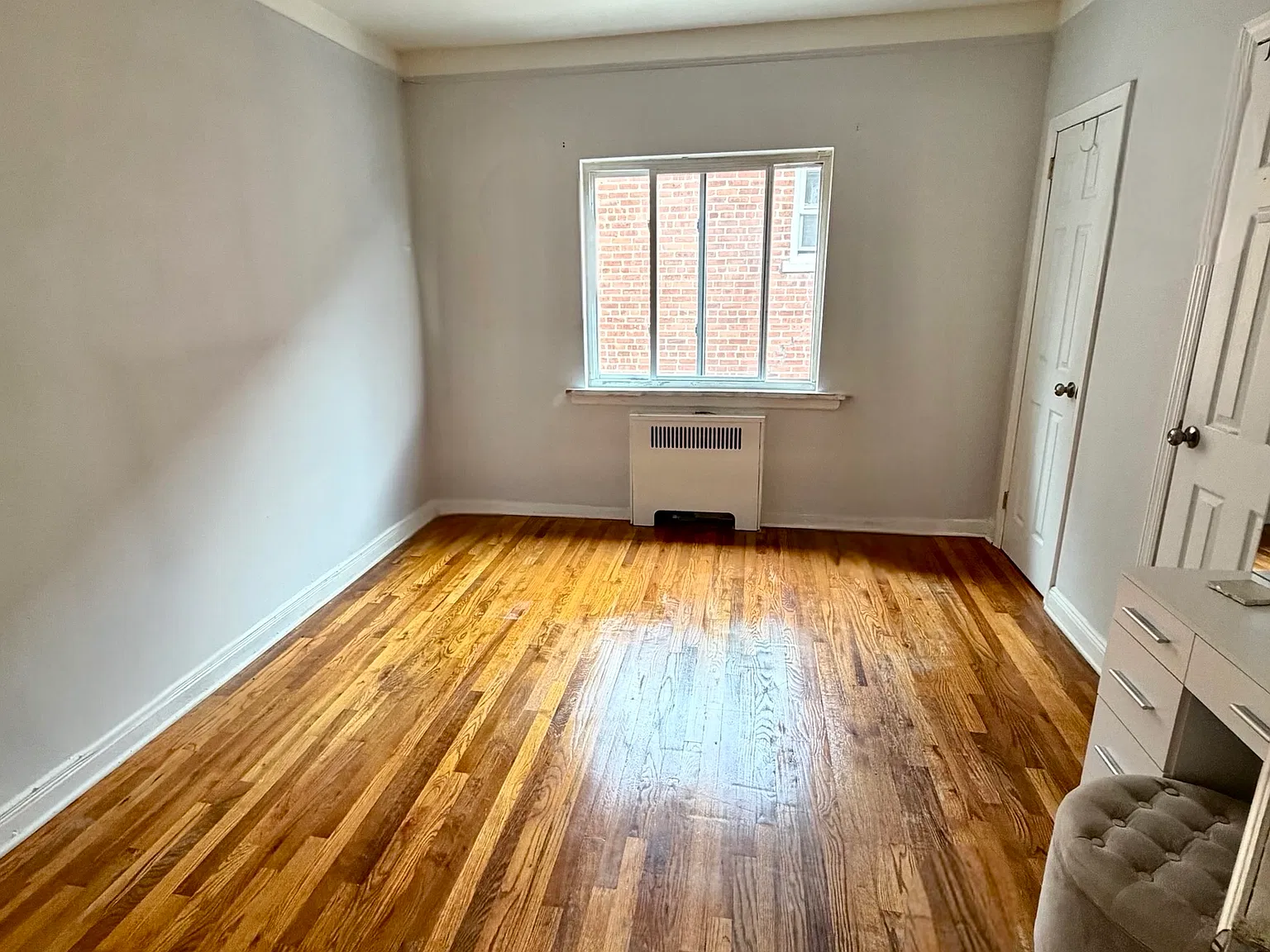 3 bed, $3,000 — Photo 3