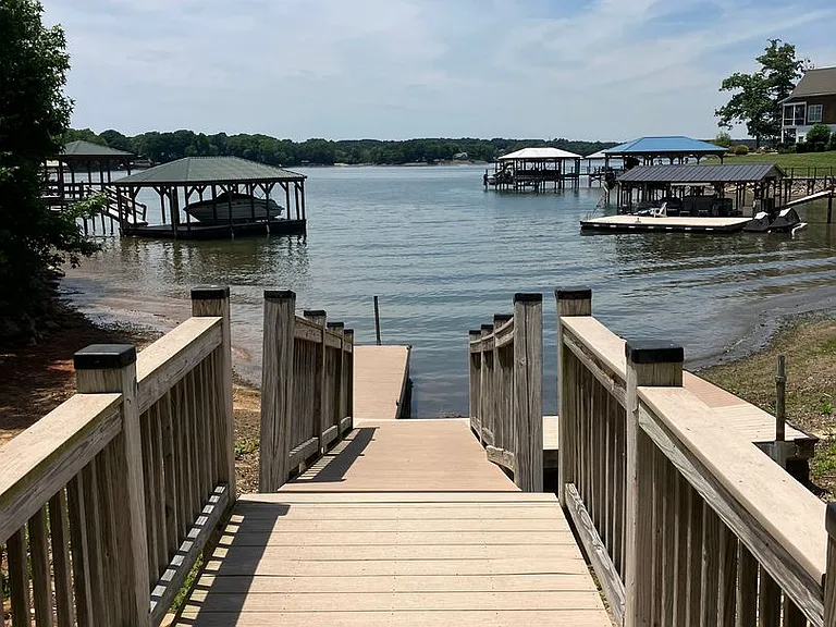 137 Fern Haven Ln — Photo 15