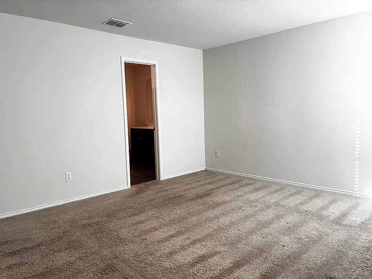 409 Buckeye Ave — Photo 16