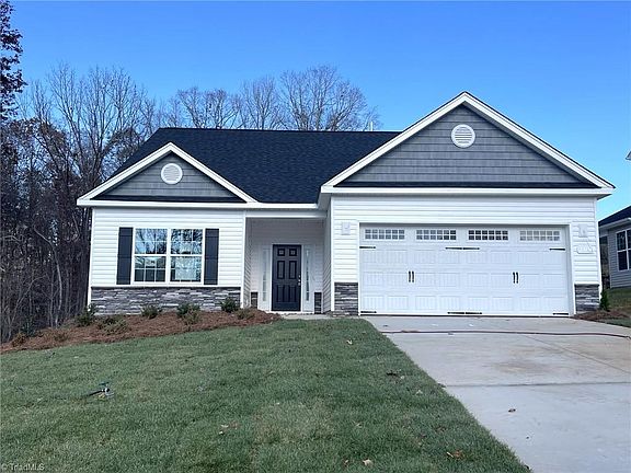 4th image of 309 Wildwood Ln Lot 76
