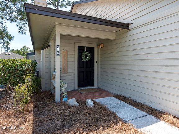 4th image of 206 CRANES LAKE Drive