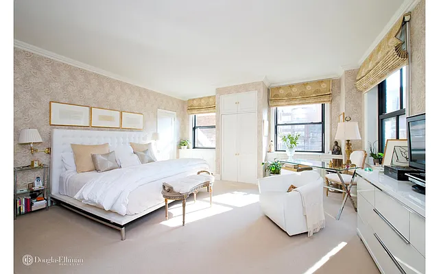 Sold by Douglas Elliman | media 14