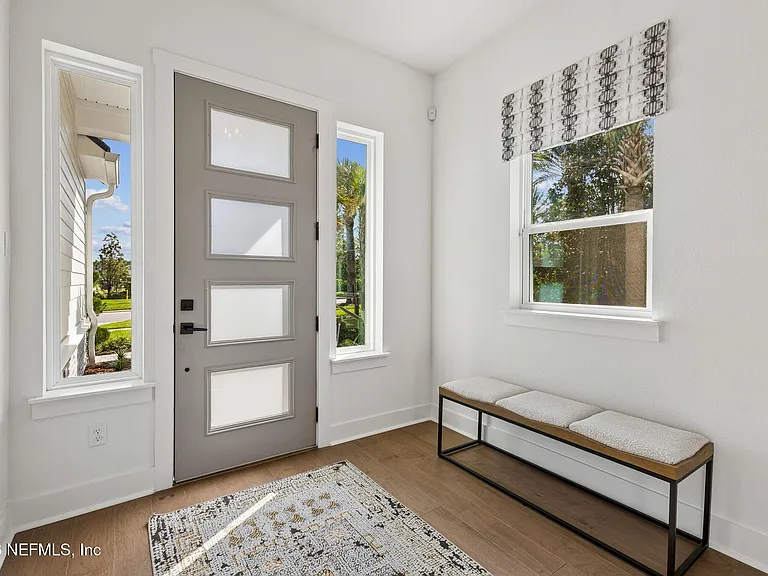 47 Oak Breeze Dr — Photo 6