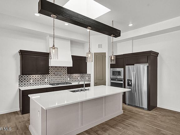 2nd image of 2358 Enchanted Crown Ln