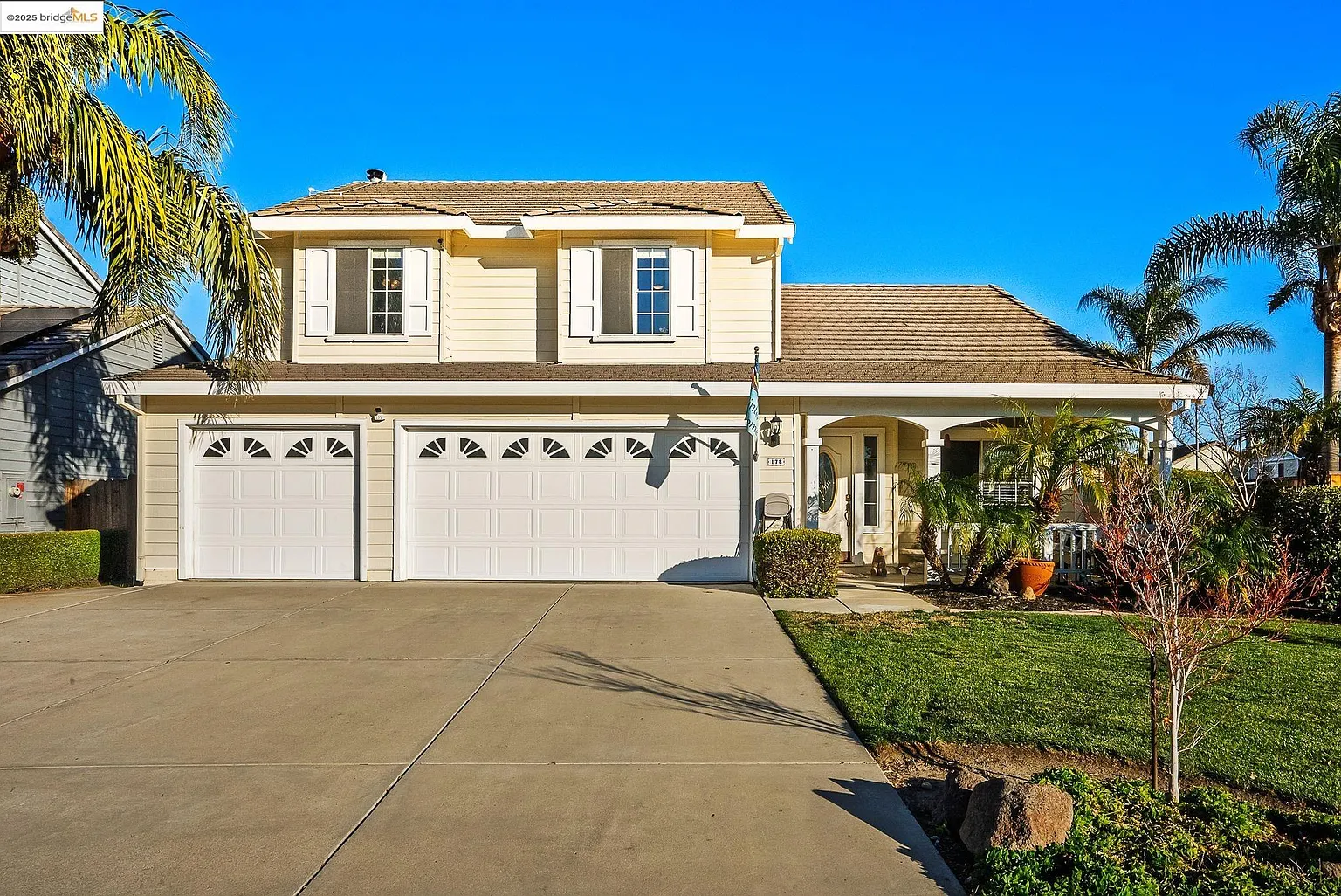 178 Laurian Way photo 1