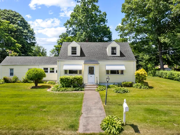 634 Bradley Street, East Haven, CT 06512