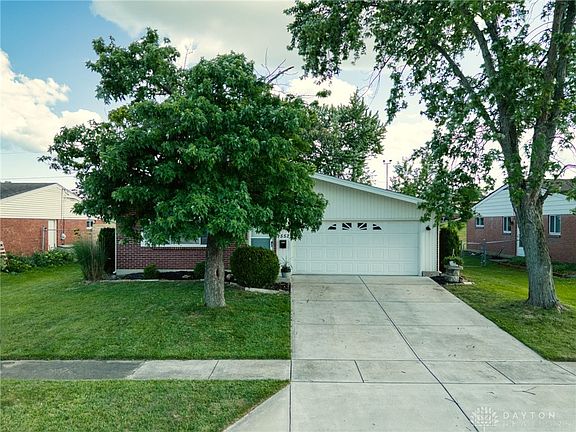 2nd image of 1552 Beaver Creek Ln