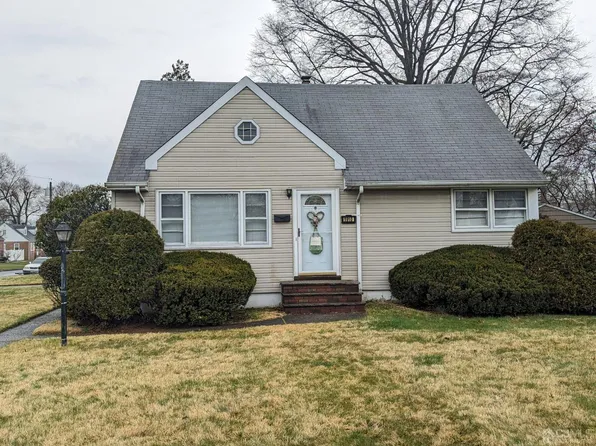 1910 Grant Ave, South Plainfield, NJ 07080