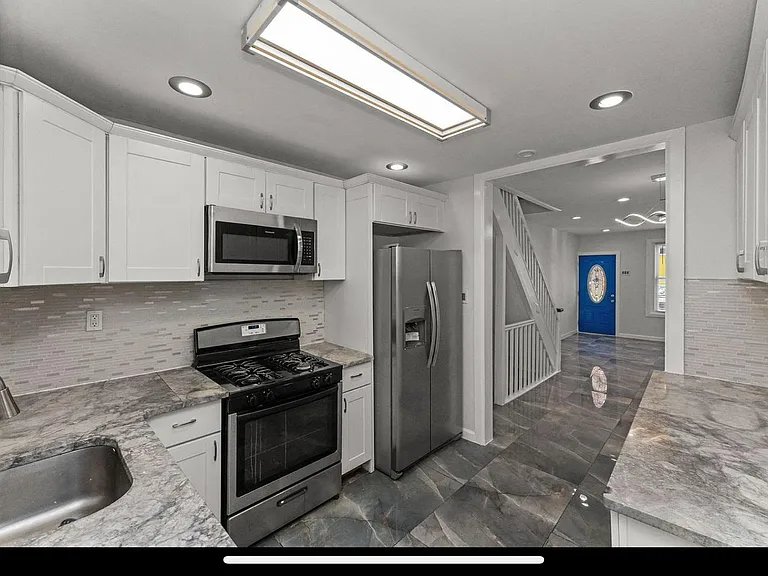 2604 Wilder St — Photo 21