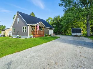 3502 Ravenswood Rd, Port Huron, MI 48060