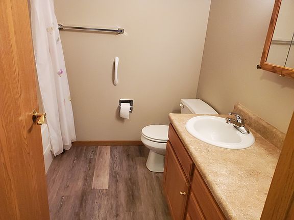 4th image of 1151 Meadow View Ct Unit 1