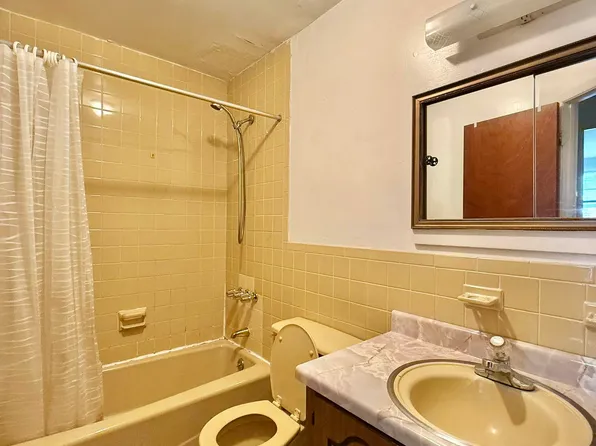 1931 85th Street image 19 of 20