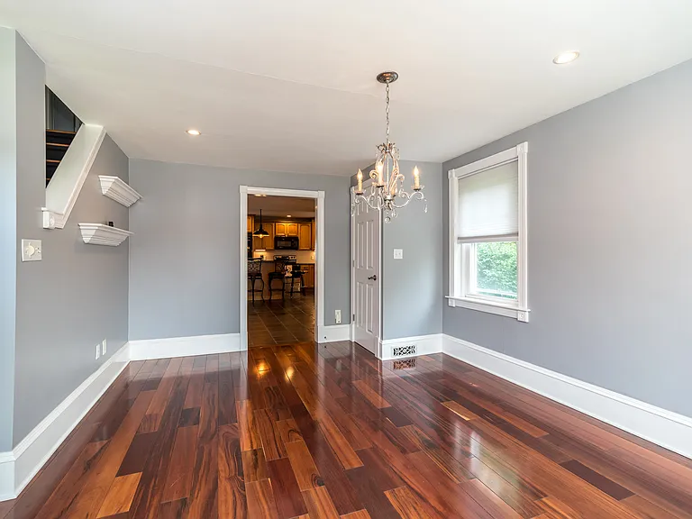 2477 Walnut St — Photo 25