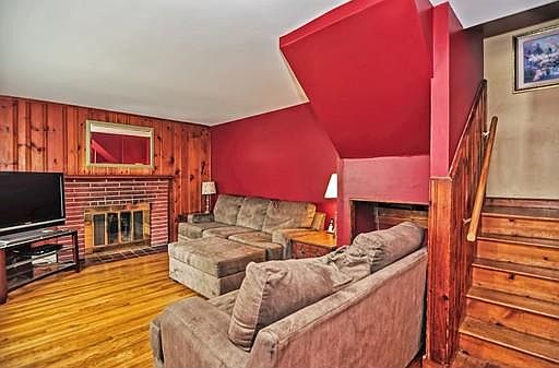 4th image of 549 E Ashland St