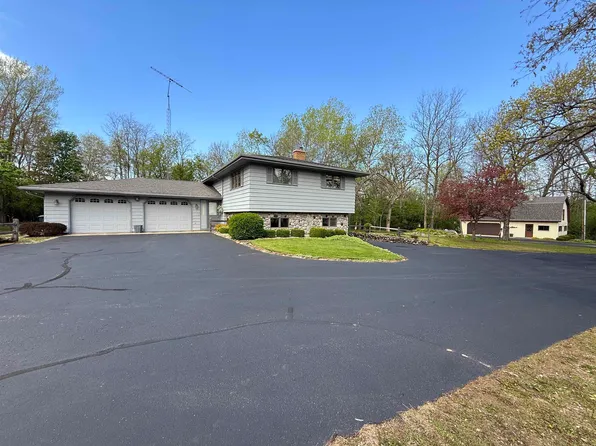 580 NW Cumberland St, Berlin, WI 54923