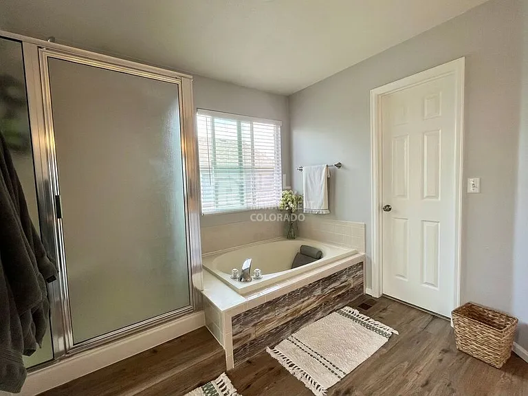 420 Dunhill St — Photo 13