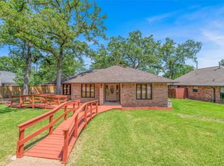5740 Chelsea Cir, Bryan, TX 77802