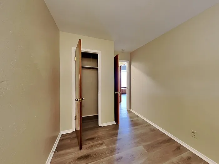 7108 Ellis Rd — Photo 14
