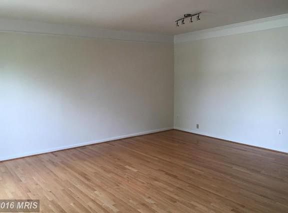 4th image of 12902 Wood Crescent Cir