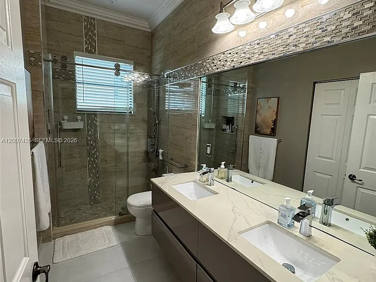 15053 SW 40th St — Photo 27