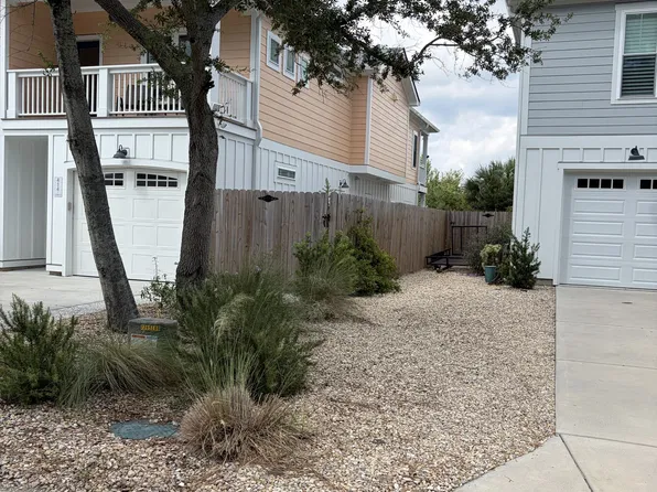 414 Goldsboro Ave Unit 1, Carolina Beach, NC 28428
