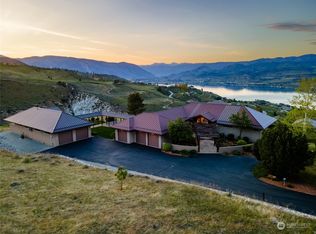 825 Hawks Meadow Rd, Chelan, WA 98816