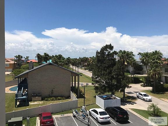 3rd image of 5909 Padre Blvd