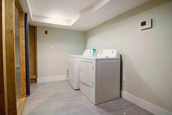 Rented by Nooklyn NYC LLC | media 37