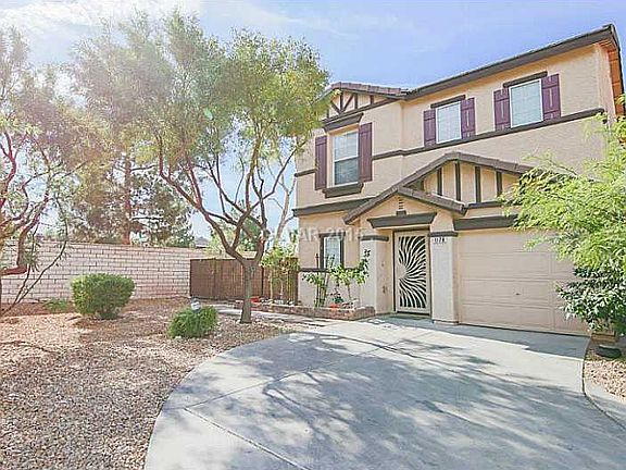 4th image of 1178 Black Cherry St