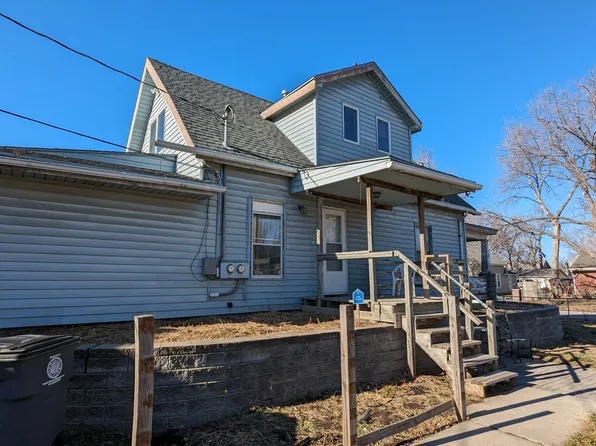803 8th Ave, Council Bluffs, IA 51501