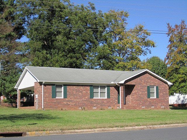 1st image of 1330 Arbor Dr