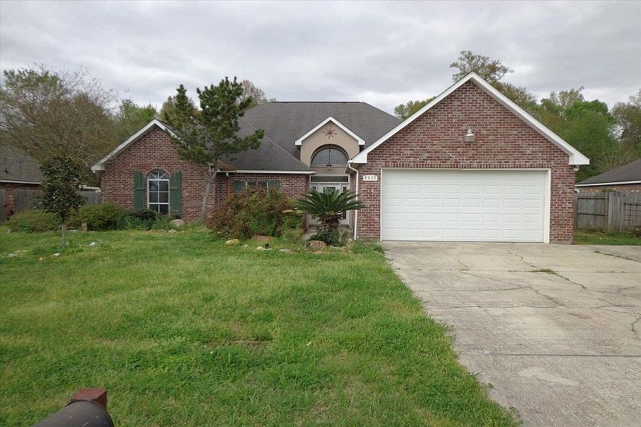 1st image of 9937 Chapel Hill Dr