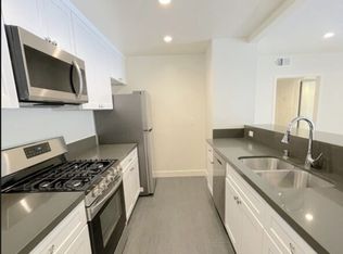 7453 Haskell Ave #7, Van Nuys, CA 91406