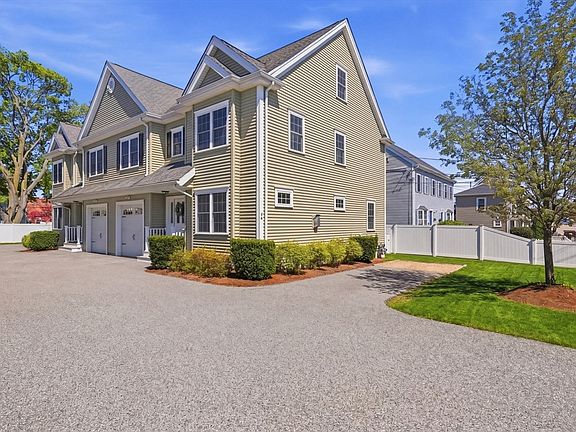 2nd image of 46 School Ave #1