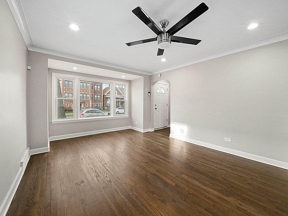 4th image of 8559 S Maryland Ave