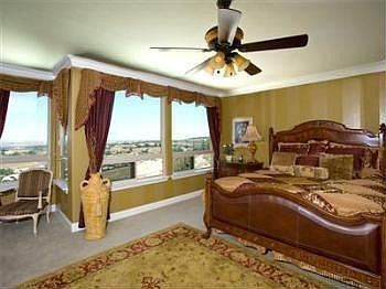 4th image of 1342 Terracina Dr