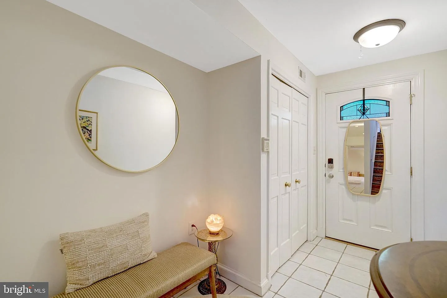 2 bed, 2.5 bath, 1938 sqft, $7,500 — Photo 3