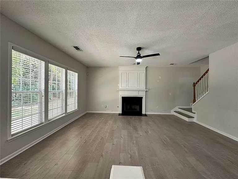 3535 Ridgefair Dr — Photo 10