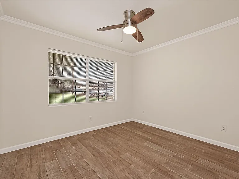 25409 Pebble Dr — Photo 23