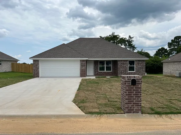 1416 Rehoboth St, Searcy, AR 72143